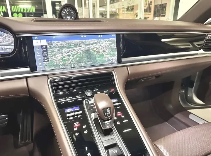 Porsche Panamera Hybrid