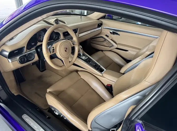 PORSCHE 911 CARRERA S