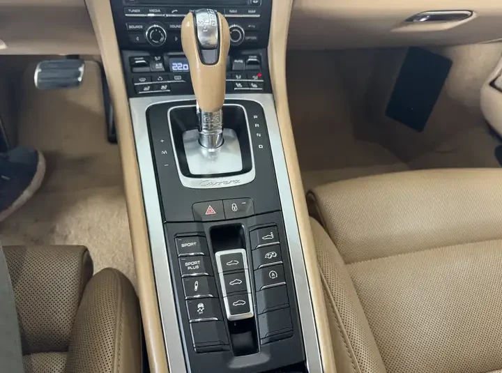 PORSCHE 911 CARRERA S
