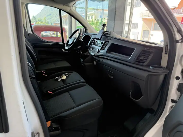 Ford Transit Custom L2H2