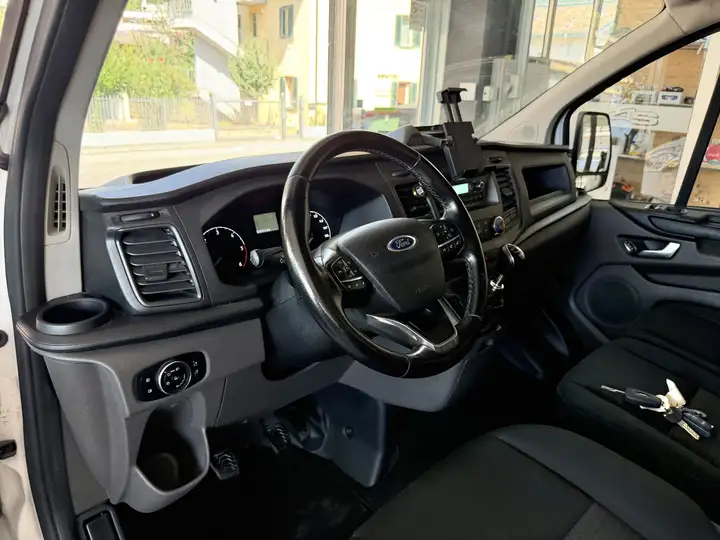 Ford Transit Custom L2H2